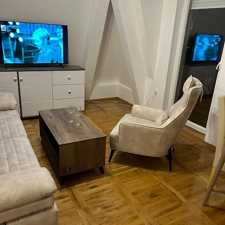 Apartment Comfort *